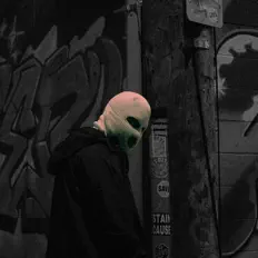 Hoodie Hades: песни, клипы, биография, даты выступлений и многое другое.