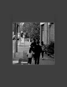 Dengarkan Luaks, tonton video musik, baca bio, lihat tanggal tur & lainnya!