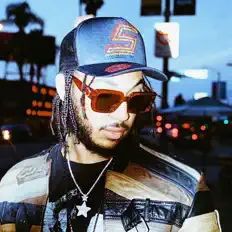 Posłuchaj wykonawcy Sk David Baby, obejrzyj teledyski, przeczytaj biografię, zobacz daty tras koncertowych i nie tylko!