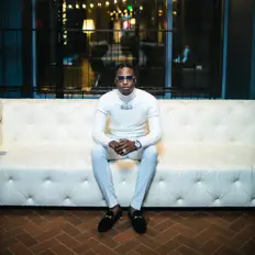 Dengarkan Lassana, tonton video musik, baca bio, lihat tanggal tur & lainnya!