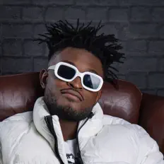 Visiion dinle, müzik videolarını izle, biyografisini oku, tur tarihlerini ve daha fazlasını gör!