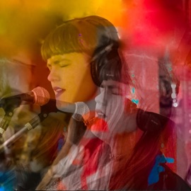 Fresh (Live in Studio) Vqnc
