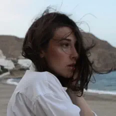Listen to Silvia Expósito, watch music videos, read bio, see tour dates & more!