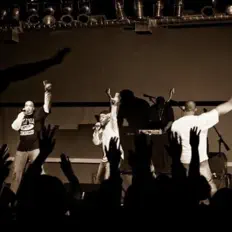 Ouça The Startin Lineup, assista a videoclipes, leia a biografia, veja as datas das turnês e mais!