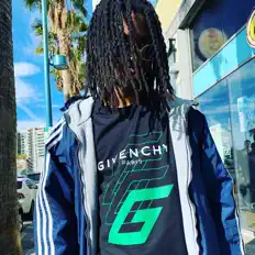 Ouve EriickMoore, vê vídeos de música, lê a biografia, vê as datas da digressão e muito mais!