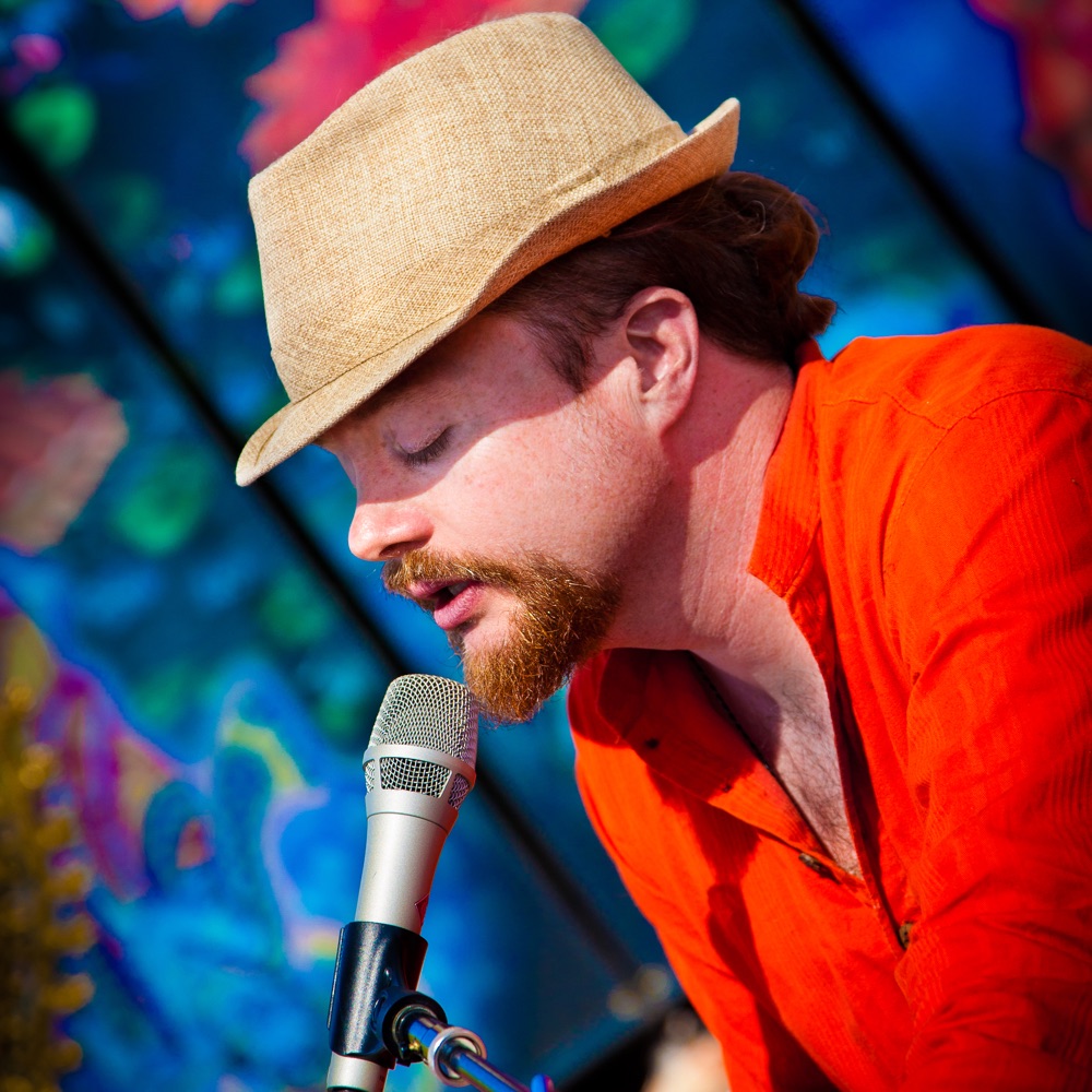 Фото Sean Johnson & The Wild Lotus Band