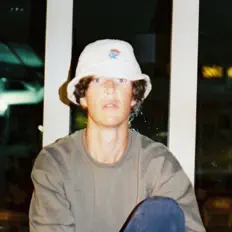 Luister naar Samuraii, bekijk muziekvideo's, lees de bio, bekijk de tourdata, en meer!