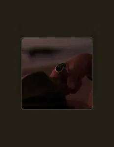 Ouça Hato, assista a videoclipes, leia a biografia, veja as datas das turnês e mais!