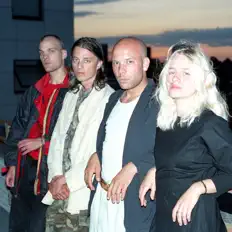 收听 Whistler、观看音乐视频、阅读小传、查看巡演日期等 ！