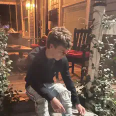 Iamkidd: песни, клипы, биография, даты выступлений и многое другое.