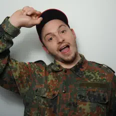 Poslechněte si interpreta DJ George A., sledujte hudební videa, přečtěte si životopis, podívejte se na data turné a další informace.