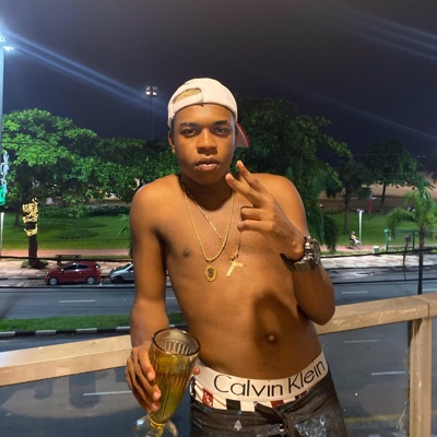 Casa De Luxo (feat. Mc Vittin Pv, Mc Faelzin, Mc Vitin Lc, Mc Fahah & Mc Wesley) - Single