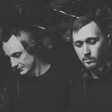 2JOHN'S: песни, клипы, биография, даты выступлений и многое другое.