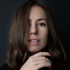 Listen to Anna Yarbrough, watch music videos, read bio, see tour dates & more!