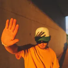 Ouve ZGR, vê vídeos de música, lê a biografia, vê as datas da digressão e muito mais!