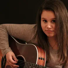 Listen to Eve Courtney, watch music videos, read bio, see tour dates & more!