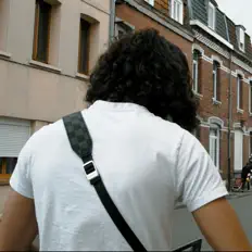 Hör dir Zantar an, schau dir Musikvideos an, lies die Biografie, finde Tourdaten und mehr!