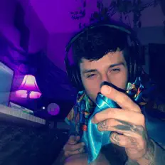 Ouve Drop$hot, vê vídeos de música, lê a biografia, vê as datas da digressão e muito mais!