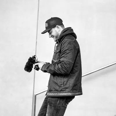 Listen to The Vlog Sounds, watch music videos, read bio, see tour dates & more!