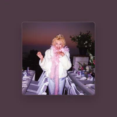 Listen to Heather Woods Broderick, watch music videos, read bio, see tour dates & more!