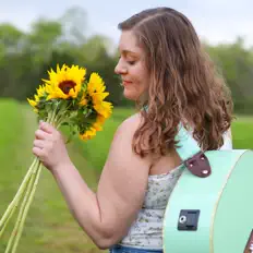 Karey Boiseを聴いたり、ミュージックビデオを鑑賞したり、経歴やツアー日程などを確認したりしましょう！