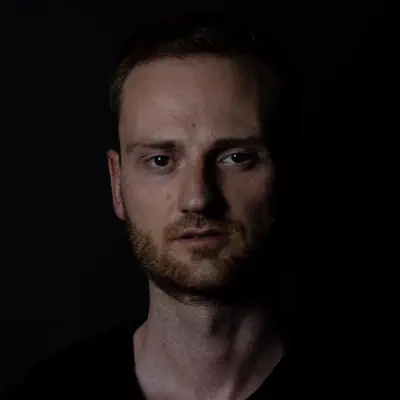 Listen to Benjamin Di Bora, watch music videos, read bio, see tour dates & more!