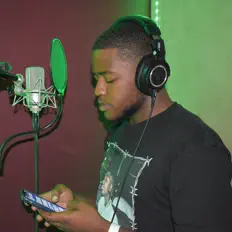 Hör dir ManBizzle an, schau dir Musikvideos an, lies die Biografie, finde Tourdaten und mehr!