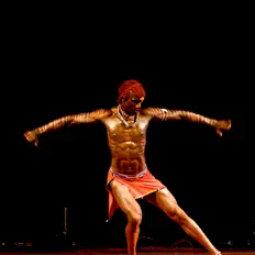 聆聽 Anuang'a & Maasai Magadi Group、觀看音樂影片、閱讀小傳、查看巡演日期等！