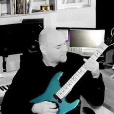 收听 Patricio Urrutia、观看音乐视频、阅读小传、查看巡演日期等 ！