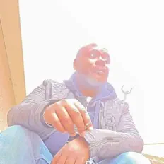 Dengarkan Dilem K.R.A, tonton video musik, baca bio, lihat tanggal tur & lainnya!