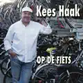 OP DE FIETS