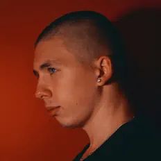 Ascolta Sadchi, guarda video musicali, leggi la biografia, vedi le date del tour & altro!