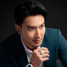 Ouve ឆឹម សក្កដា, vê vídeos de música, lê a biografia, vê as datas da digressão e muito mais!