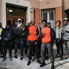 Écoutez Youskoo LaTatepa, regardez des vidéoclips, lisez la biographie, consultez les dates de tournée et plus encore !