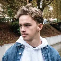 Ouça Netbuse, assista a videoclipes, leia a biografia, veja as datas das turnês e mais!