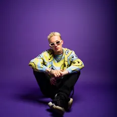 Ascolta Cardie, guarda video musicali, leggi la biografia, vedi le date del tour & altro!