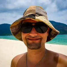 Listen to Servellen, watch music videos, read bio, see tour dates & more!