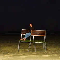 聆聽 Sebastion Ridge、觀看音樂影片、閱讀小傳、查看巡演日期等！