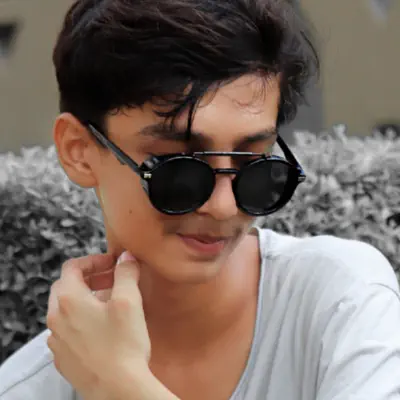 Listen to Priyansh Jadhav, watch music videos, read bio, see tour dates & more!