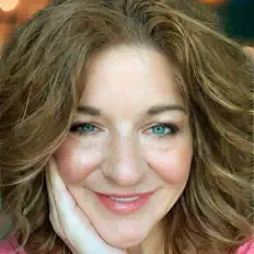 Listen to Valerie Smith, watch music videos, read bio, see tour dates & more!