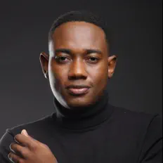 Listen to Léo Bonacci, watch music videos, read bio, see tour dates & more!