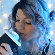 收听 Soft Rosie ASMR、观看音乐视频、阅读小传、查看巡演日期等 ！