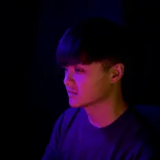 收听 单一、观看音乐视频、阅读小传、查看巡演日期等 ！