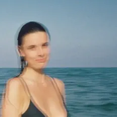 Oli Ausin dinle, müzik videolarını izle, biyografisini oku, tur tarihlerini ve daha fazlasını gör!