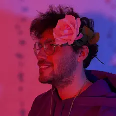 聆聽 Zero Kyoto、觀看音樂影片、閱讀小傳、查看巡演日期等！