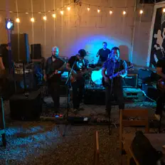 Soriaを聴いたり、ミュージックビデオを鑑賞したり、経歴やツアー日程などを確認したりしましょう！