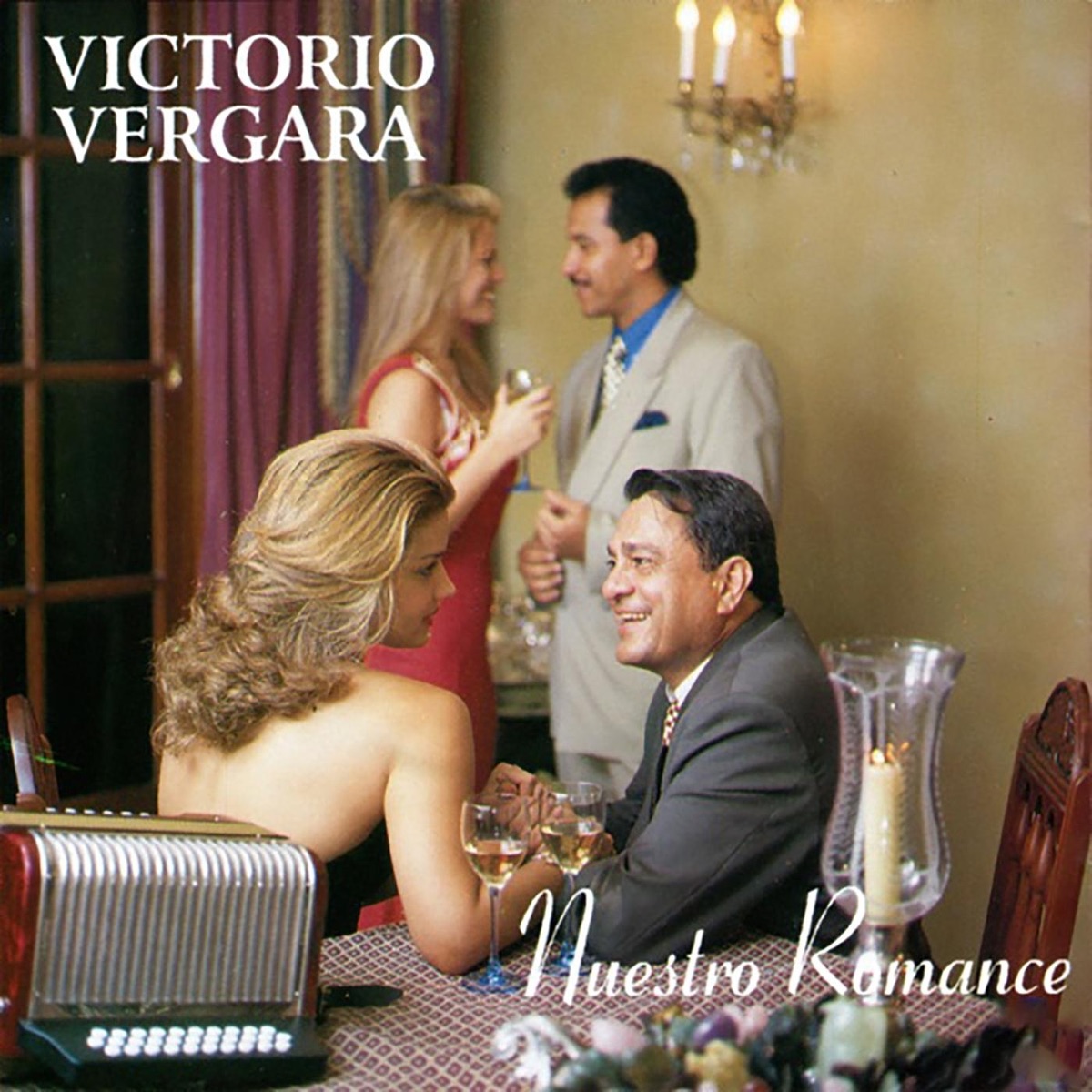 ‎Nuestro Romance de Victorio Vergara en Apple Music
