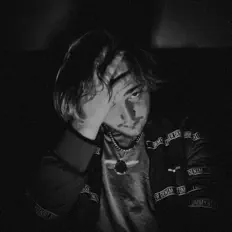 Ouça ill Snek, assista a videoclipes, leia a biografia, veja as datas das turnês e mais!