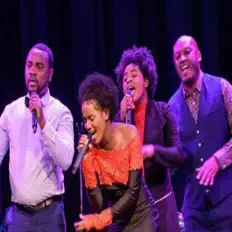 Ακούστε περιεχόμενο από Hosanna Music, παρακολουθήστε μουσικά βίντεο, διαβάστε το βιογραφικό, δείτε ημερομηνίες περιοδείας, και πολλά ακόμη!