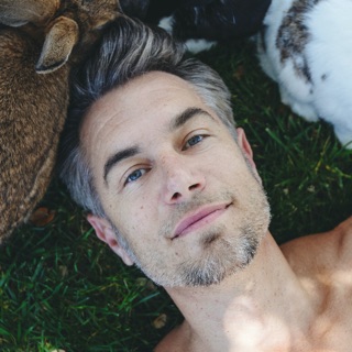 Nick Hexum